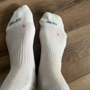 3 pairs Nike dri fit very used men’s socks game worn large